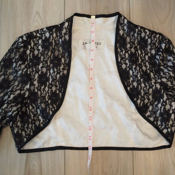 Vintage Y2K Whimsygoth Black Lace Bolero Jacket Sz 8 J.R. NITES Vampirecore - Picture 7 of 9